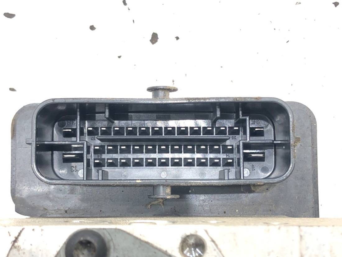 Блок керування ABS АБС Hyundai Elantra 58900-F2500 — фото деталі 5