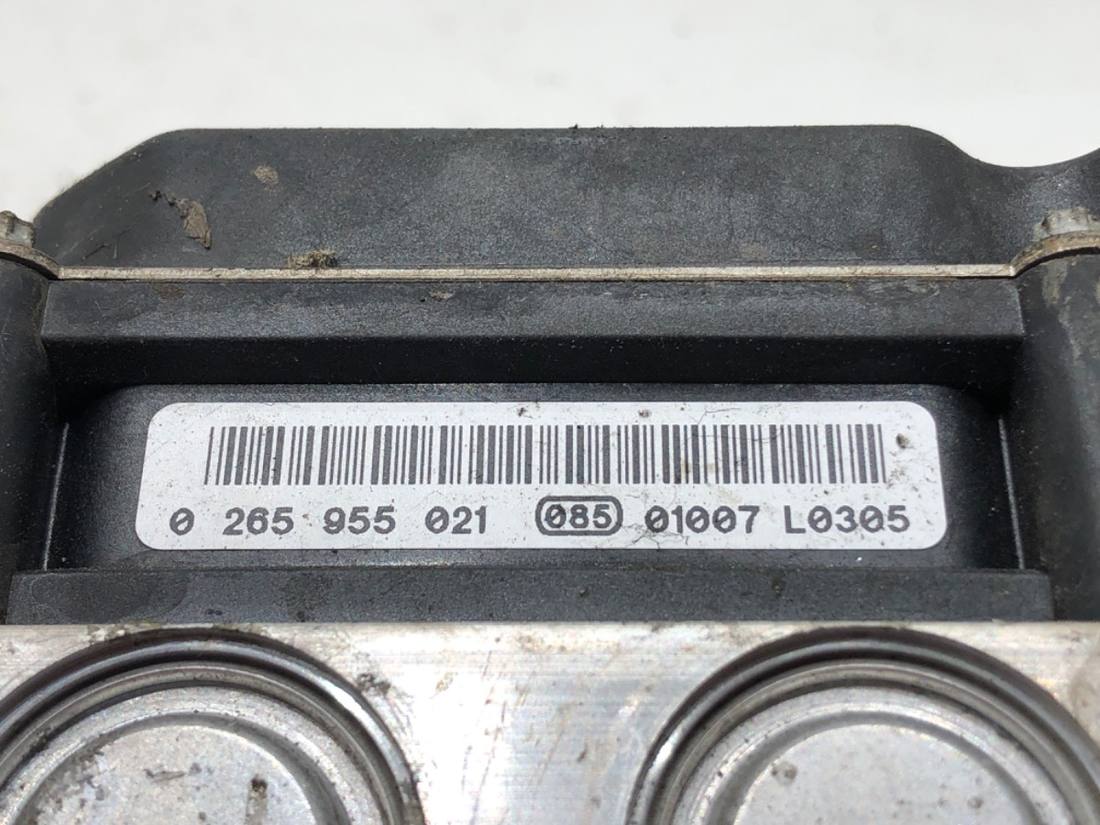 Блок керування ABS АБС Volkswagen Polo 6R0614517AE 0265955021 — фото деталі 3