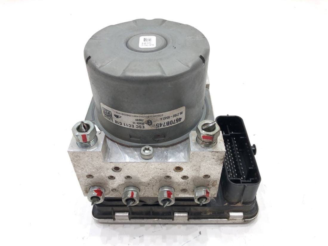 Блок керування ABS АБС Mitsubishi Outlander 4670B745