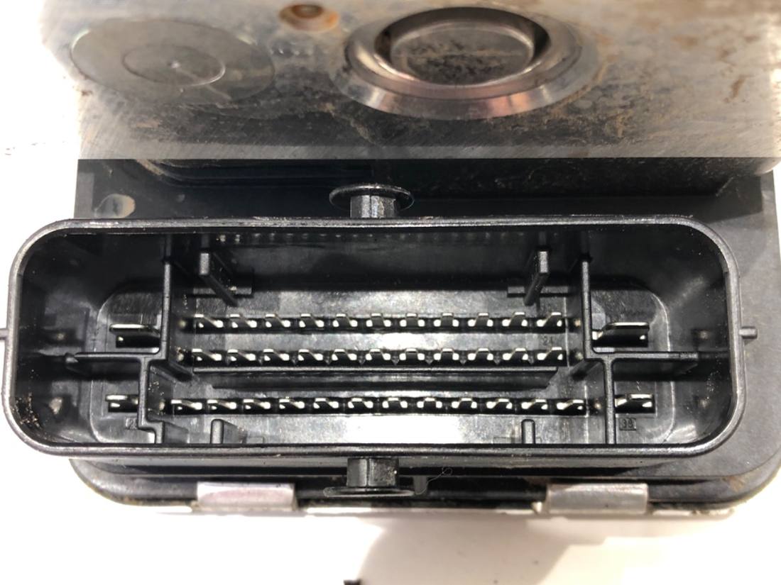 Блок керування ABS АБС Mitsubishi Outlander 4670B745 — фото деталі 4