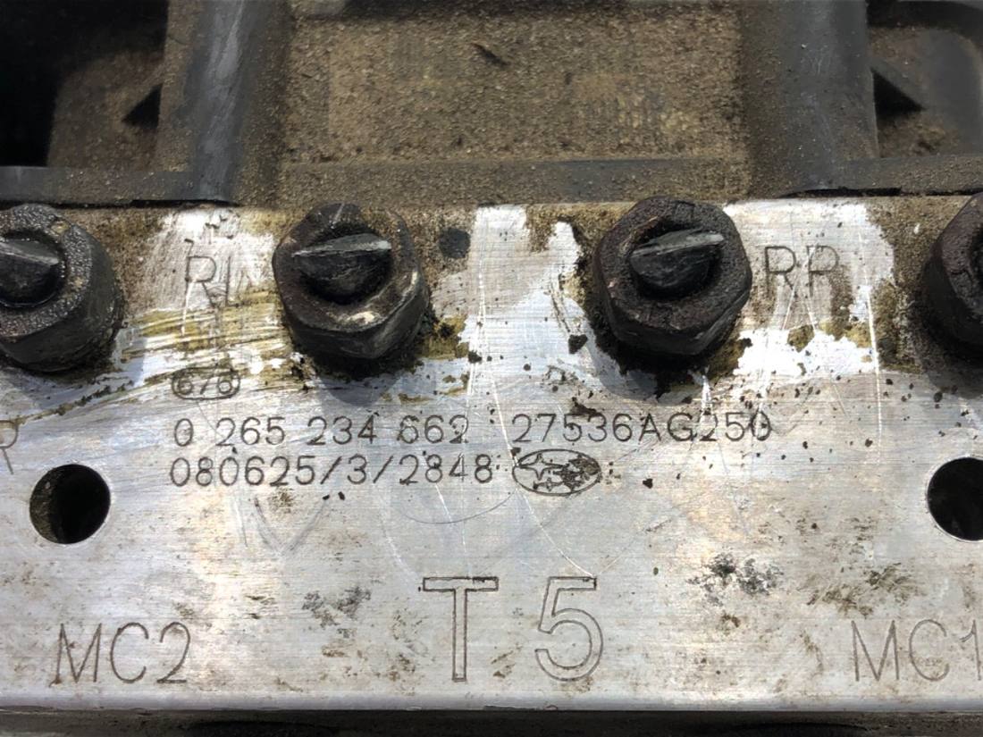 Блок керування ABS АБС Subaru Legacy 0265234662 — фото деталі 6