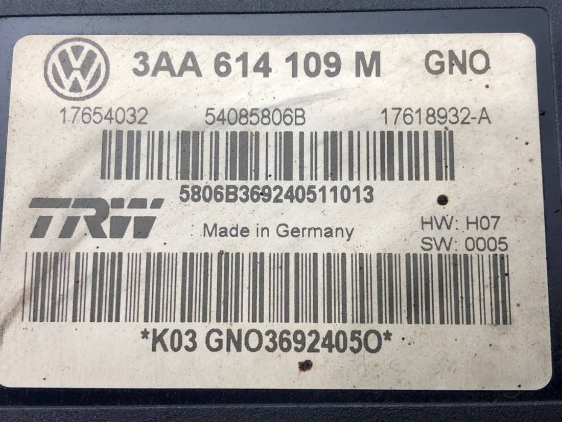 Блок керування ABS АБС Volkswagen Passat CC 3AA614109M — фото деталі 5