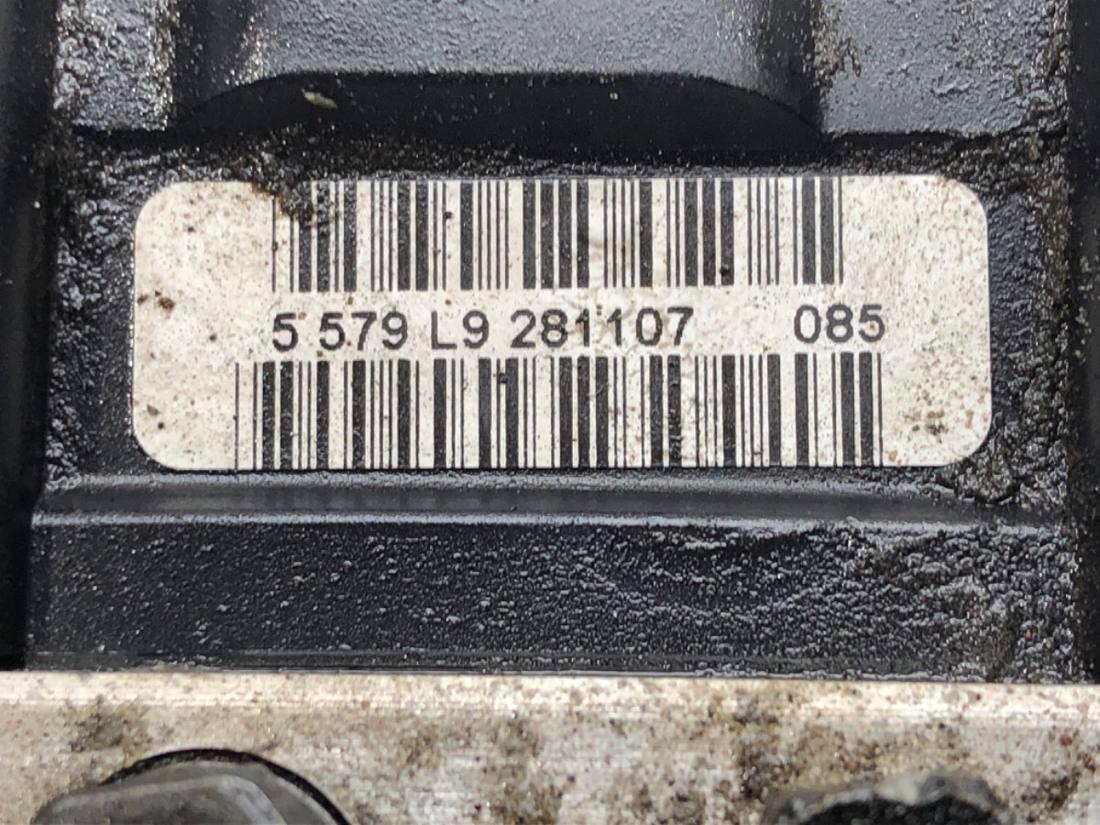 Блок керування ABS АБС Audi A4 B7 8E061451 — фото деталі 9