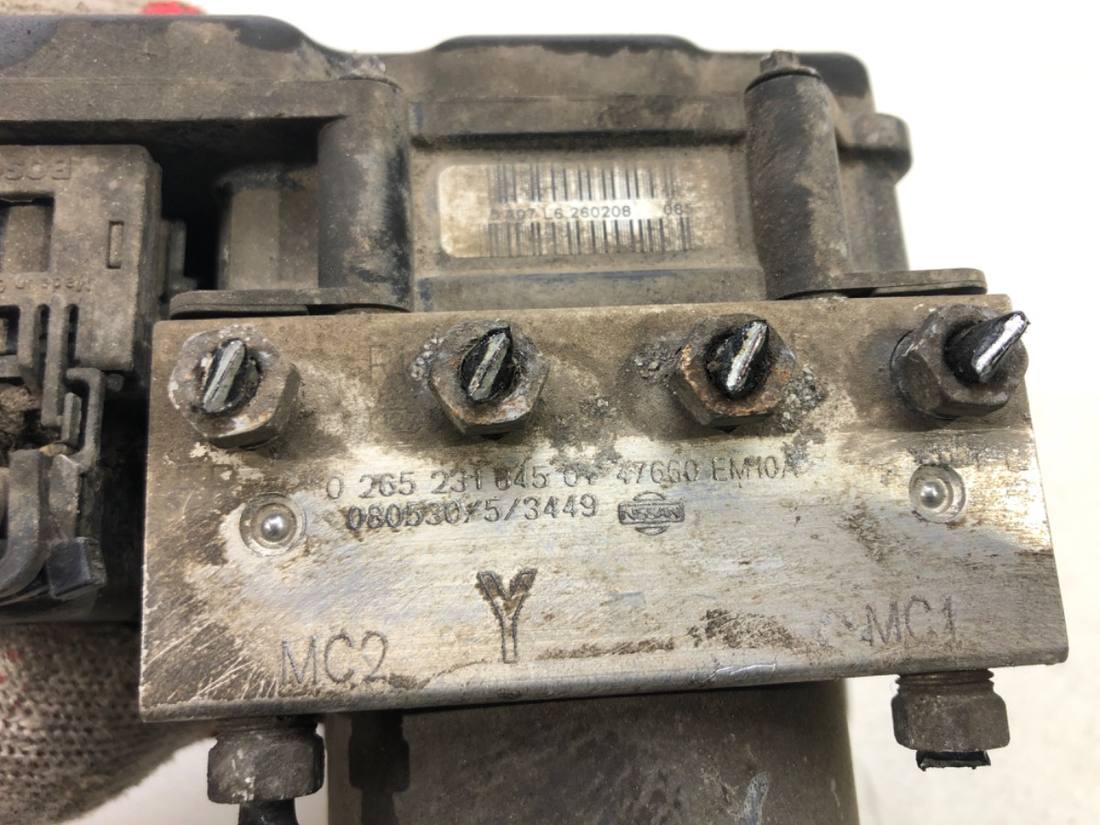 Блок керування ABS АБС Nissan Tiida 0265231845 — фото деталі 4