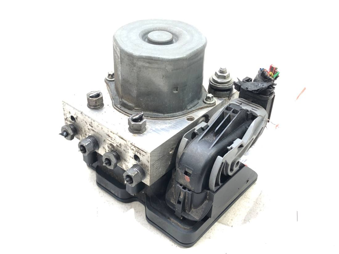 Блок керування ABS АБС Maserati Quattroporte 0265956101 670008166