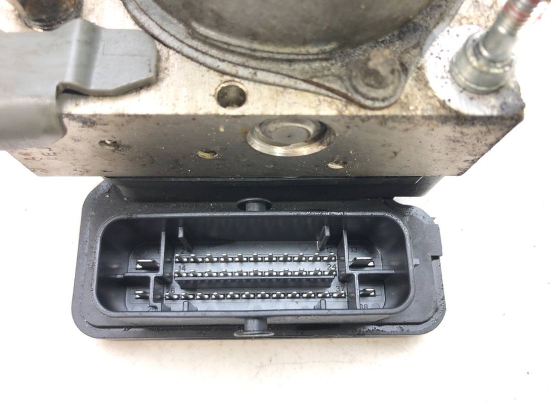 Блок керування ABS АБС Toyota Auris 0265956504 — фото деталі 6