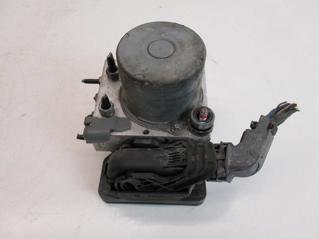 Блок керування ABS АБС Toyota Auris 44540-02530 — фото деталі 2
