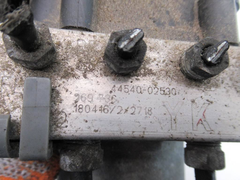 Блок керування ABS АБС Toyota Auris 44540-02530 — фото деталі 10