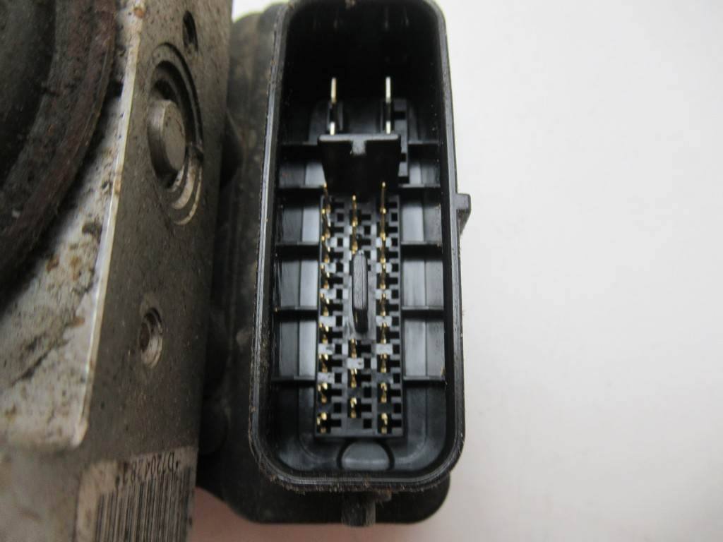 Блок керування ABS АБС Mitsubishi Outlander MN193055 — фото деталі 9