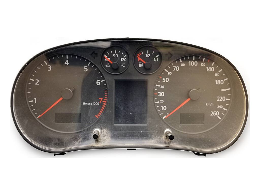 Щиток приборов Audi A3 8L 110208945/028