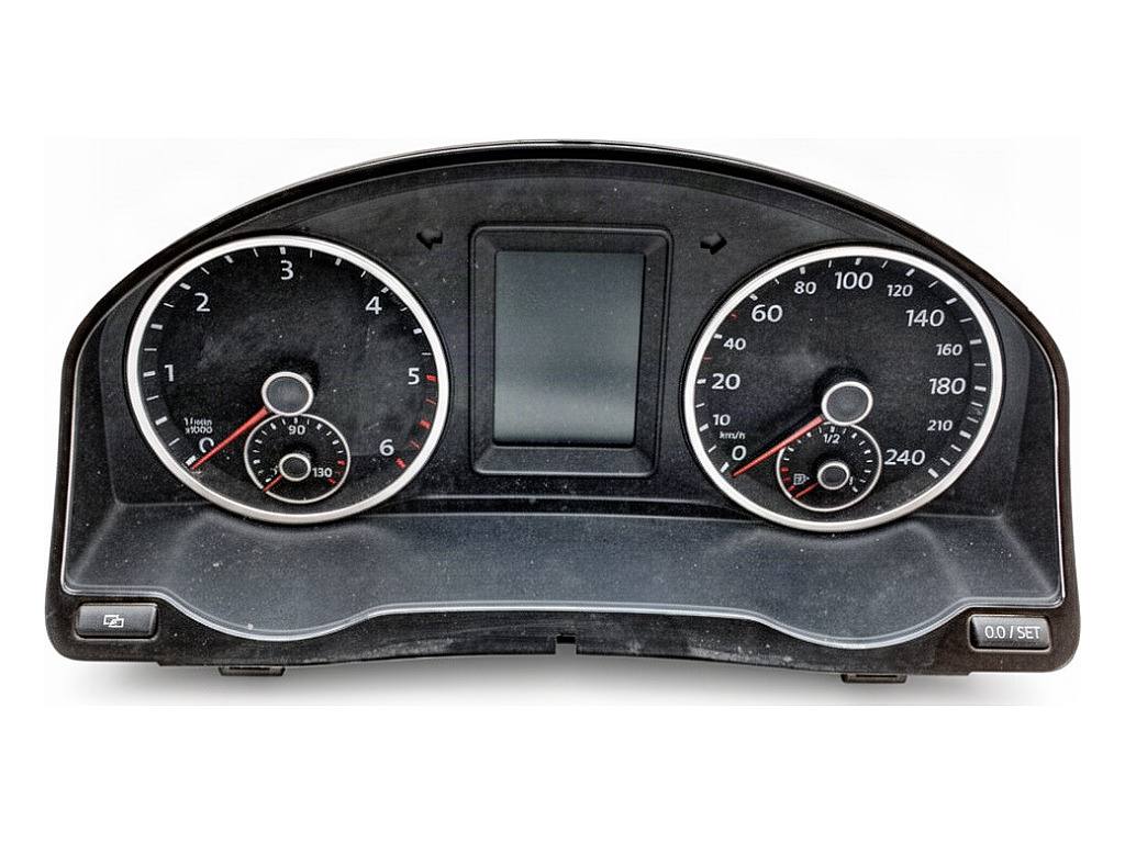 Щиток приладів Volkswagen Tiguan 5N0920871C