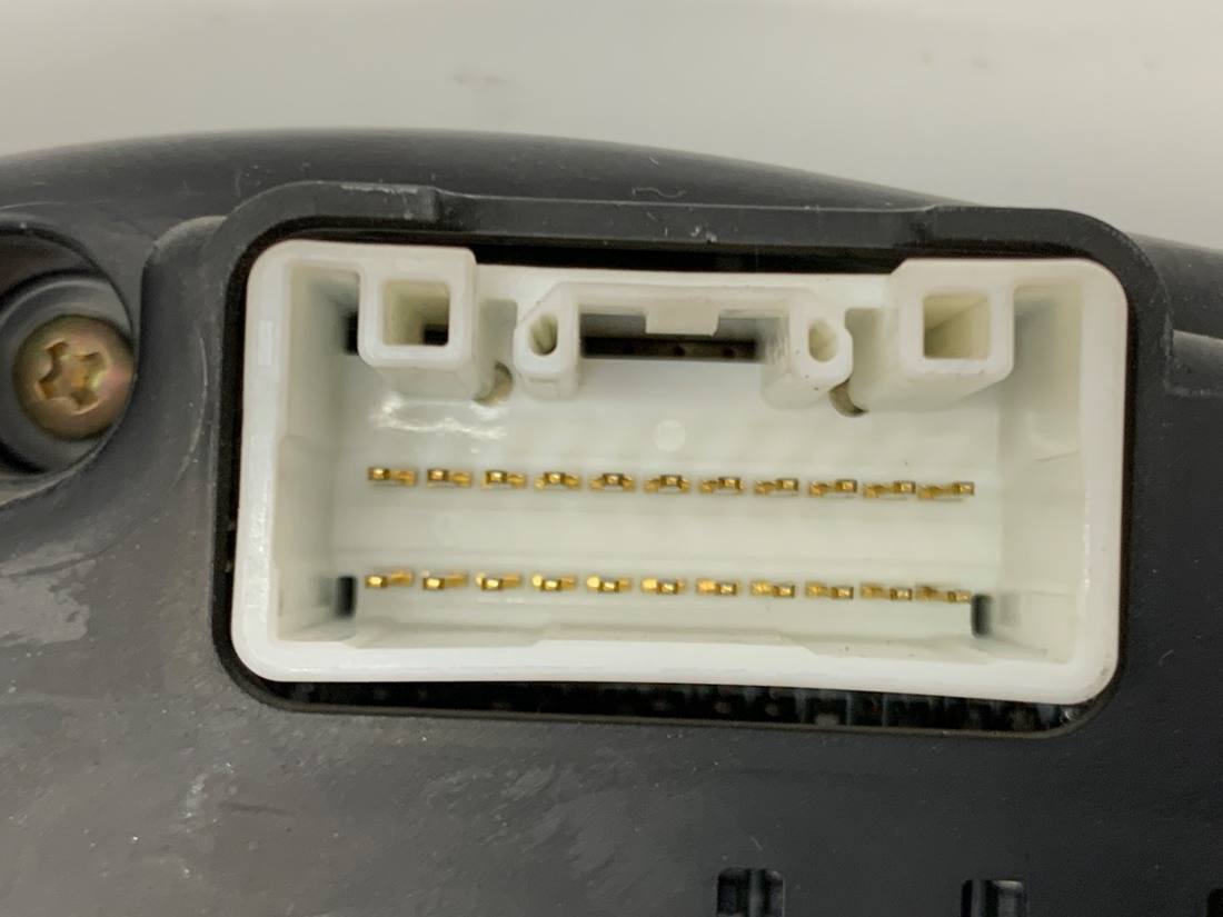 Щиток приборов Toyota Avensis T25 83800-05630 — фото детали 4