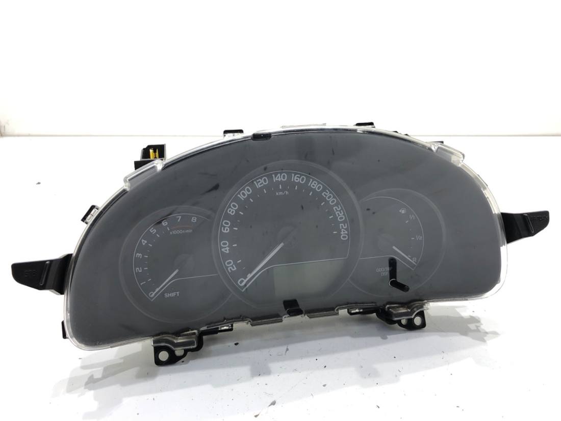 Щиток приборов Toyota Auris 83800-F2210