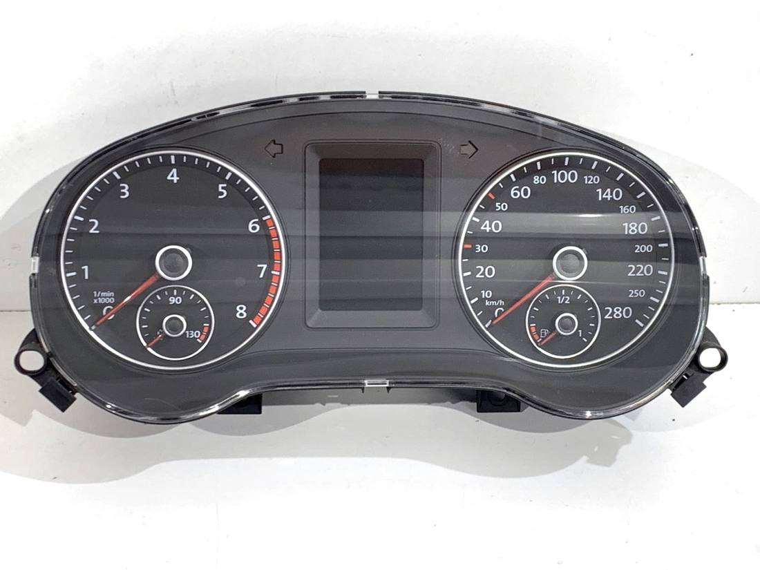 Щиток приладів Volkswagen Jetta 5C6920871