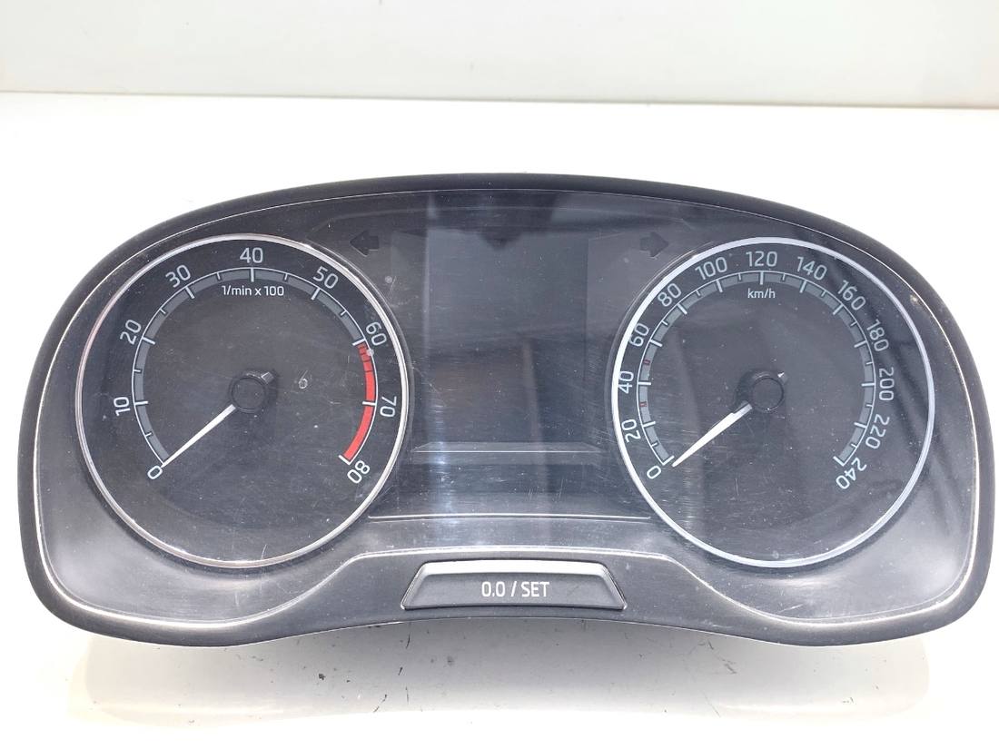 Щиток приладів Skoda Fabia 3 6V0920730E