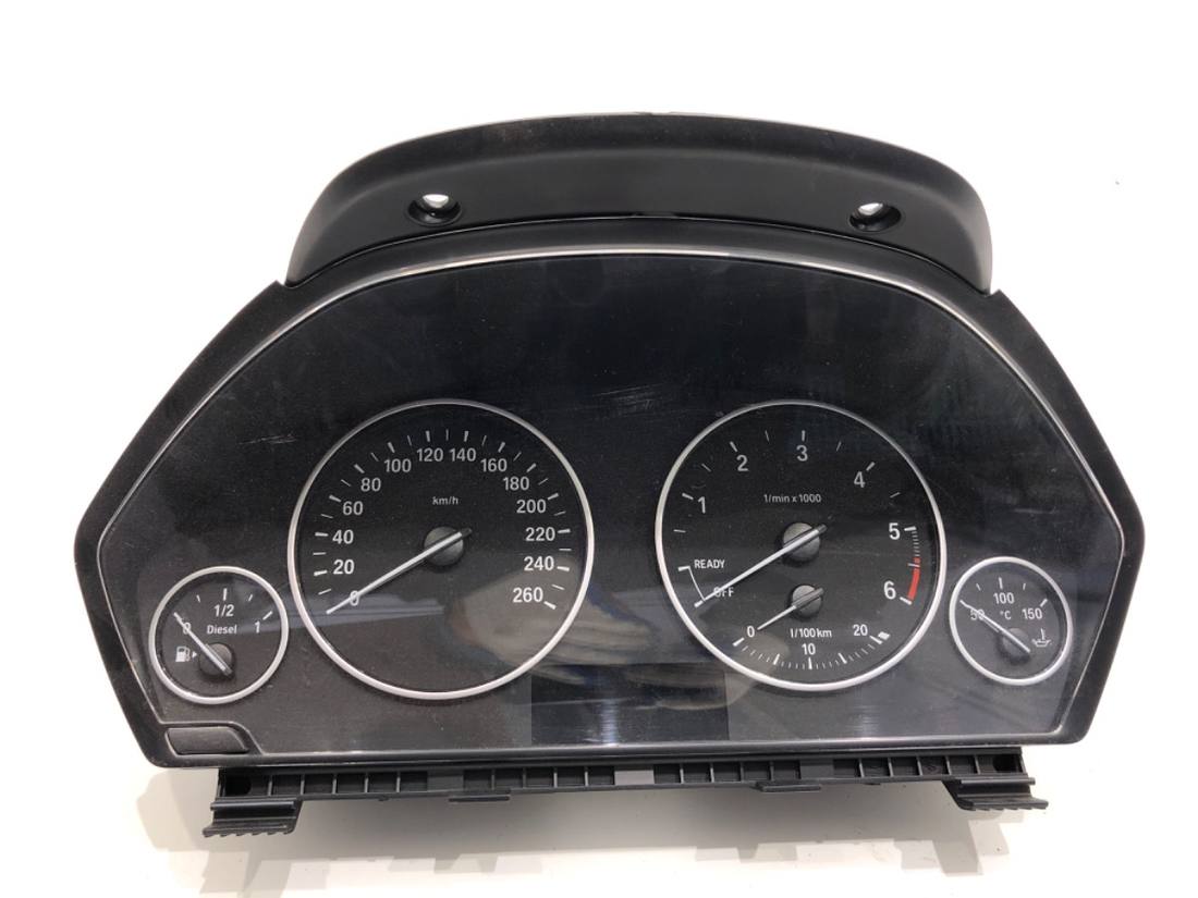 Щиток приладів BMW 3 F30 9232893