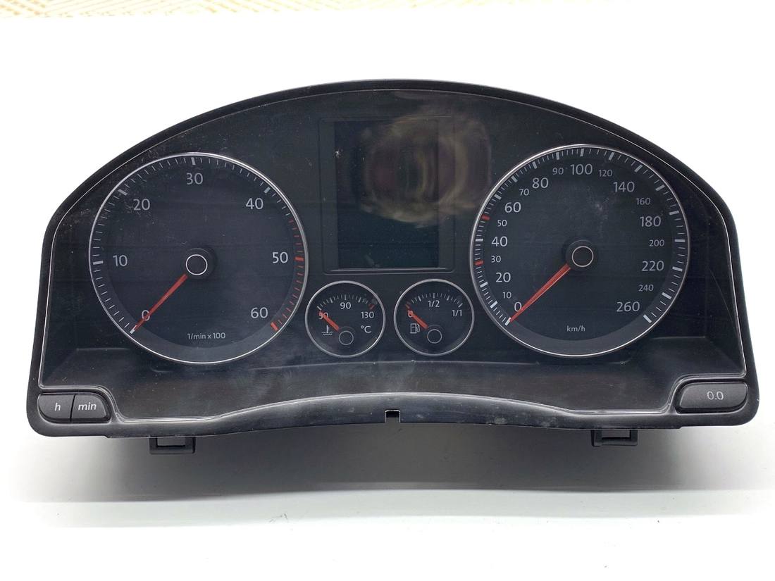 Щиток приладів Volkswagen Golf 5 1K0920874M