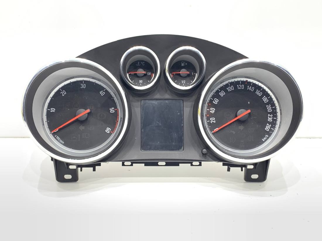 Щиток приборов Opel Zafira C 13460581