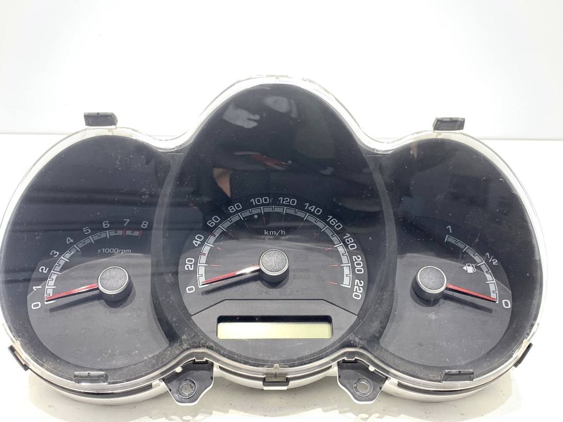 Щиток приборов Kia Venga 94003-1P820