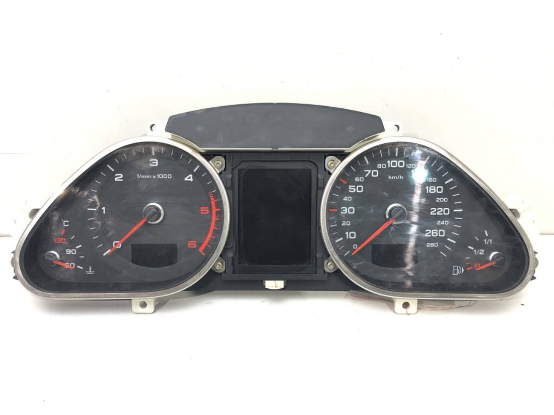 Щиток приладів Audi A6 C6 4F0920933Q