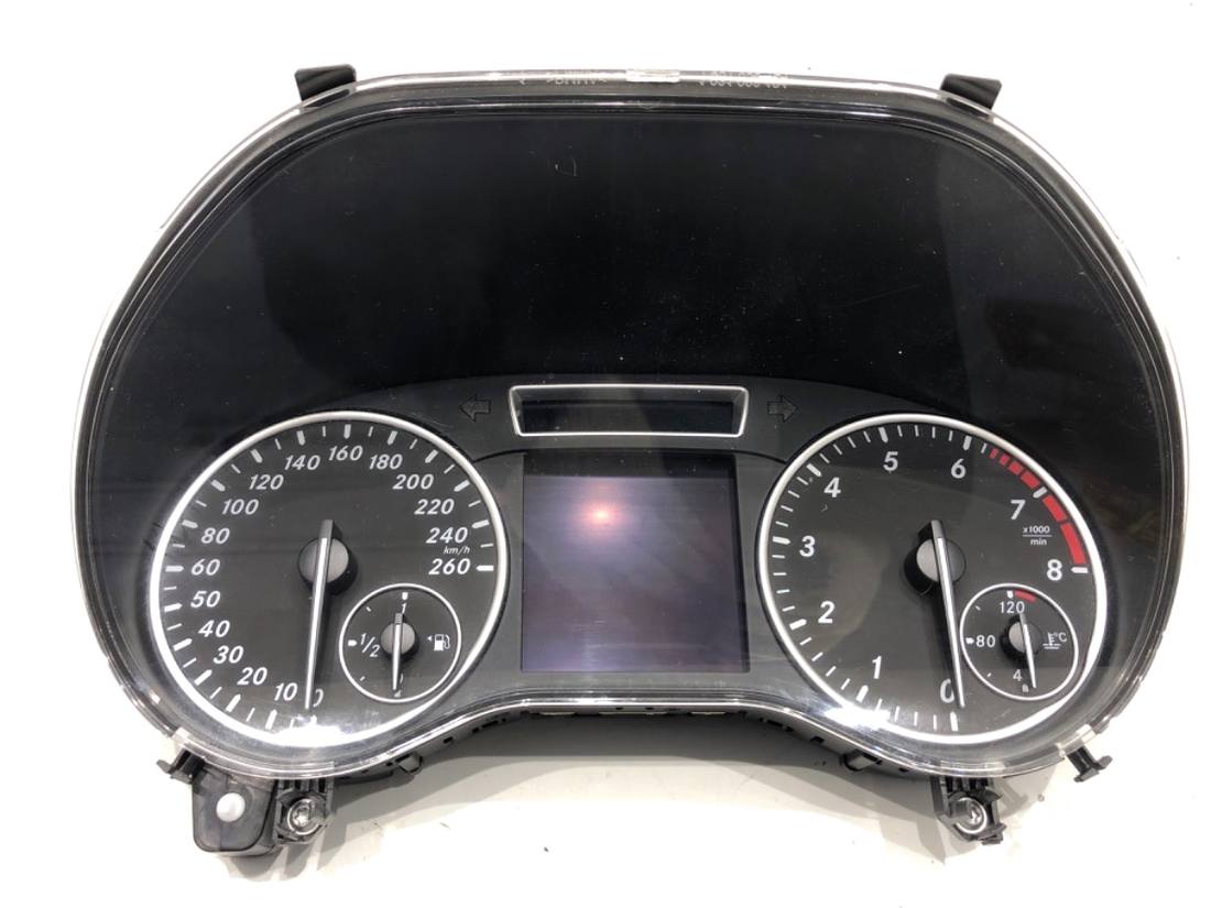 Щиток приладів Mercedes A W176 A1769007300