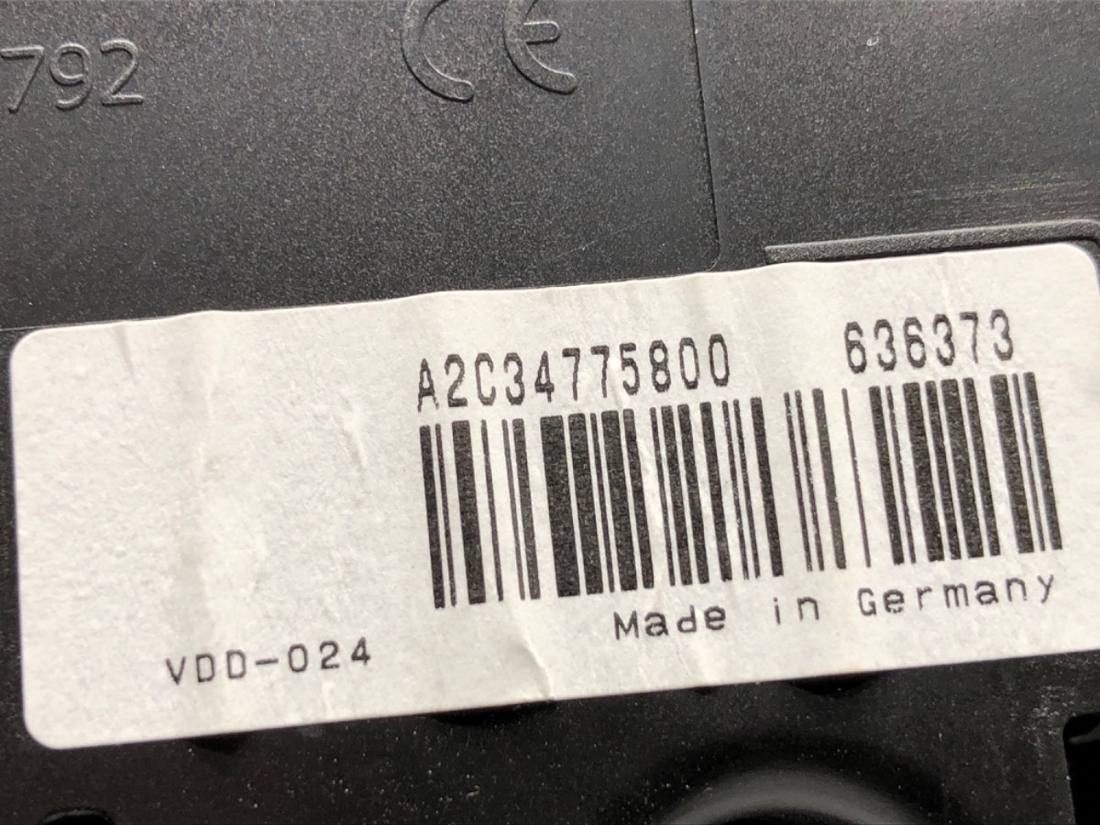 Щиток приборов Volkswagen Golf 6 5K0920873A — фото детали 5