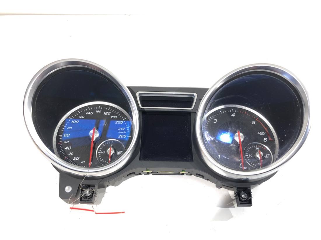 Щиток приборов Mercedes GLE V167 A1669005121