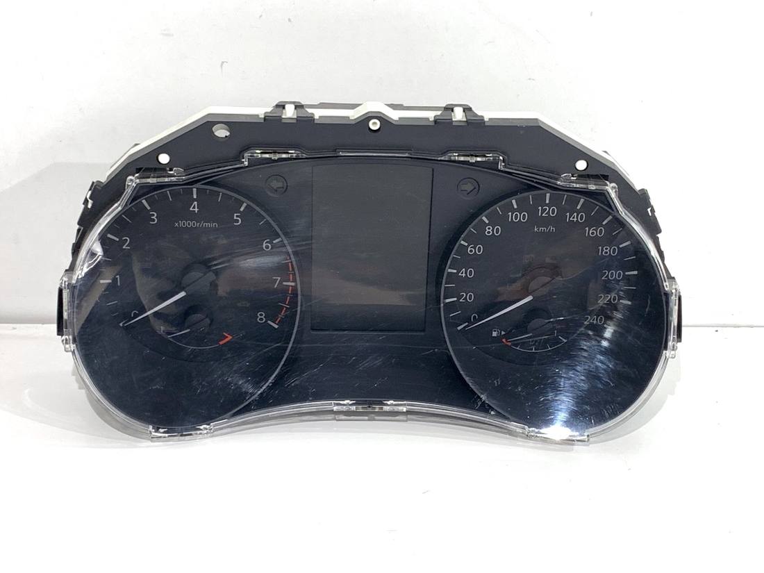 Щиток приладів Nissan Qashqai 4EL1E
