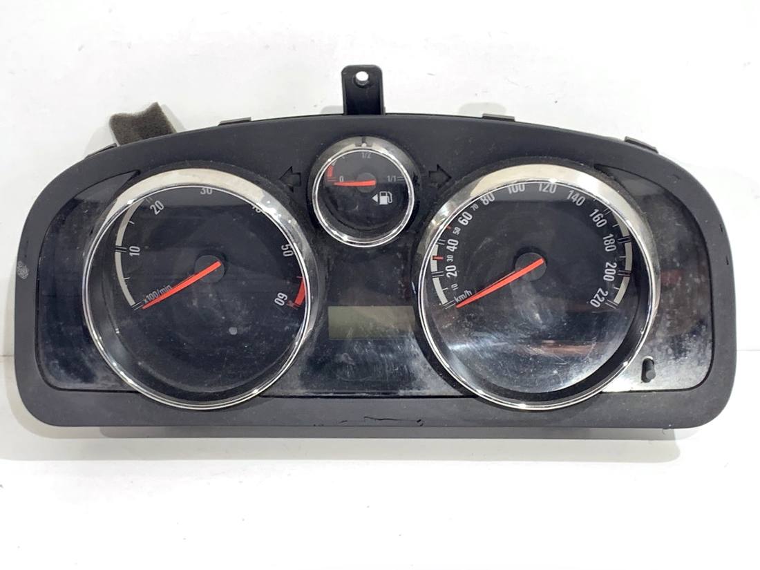 Щиток приборов Opel Antara 96858470 00046964