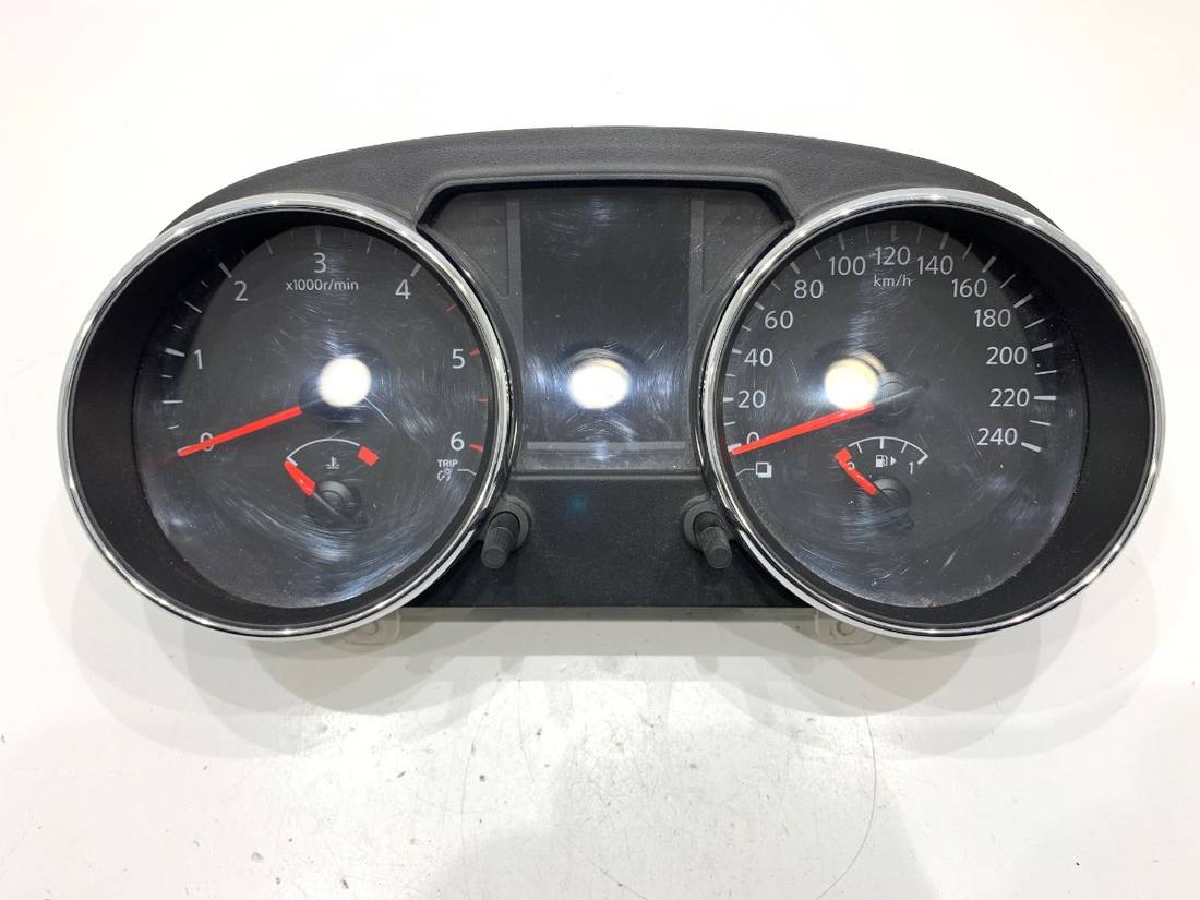 Щиток приладів Nissan Qashqai 24810BR52B