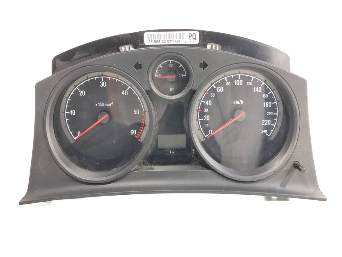 Щиток приладів Opel Astra H 13216693