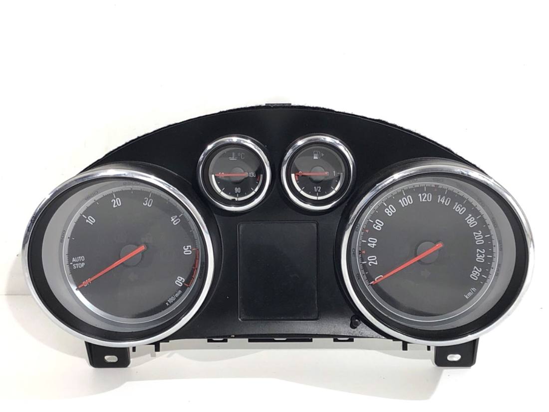 Щиток приладів Opel Zafira C 13460582