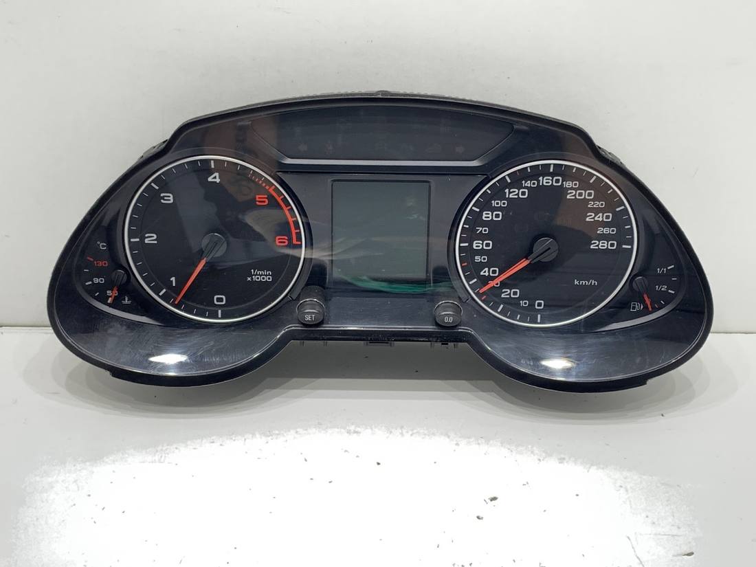 Щиток приладів Audi Q5 8R0920900F