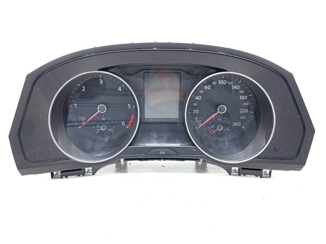Щиток приладів Volkswagen Passat B8 3G0920741