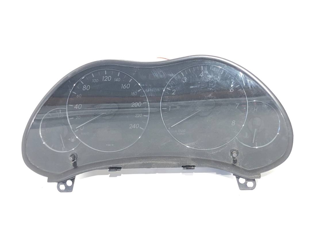 Щиток приборов Toyota Avensis T25 83800-05533