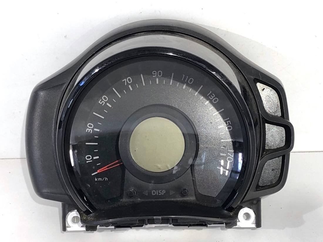 Щиток приладів Toyota Aygo 769167-320U