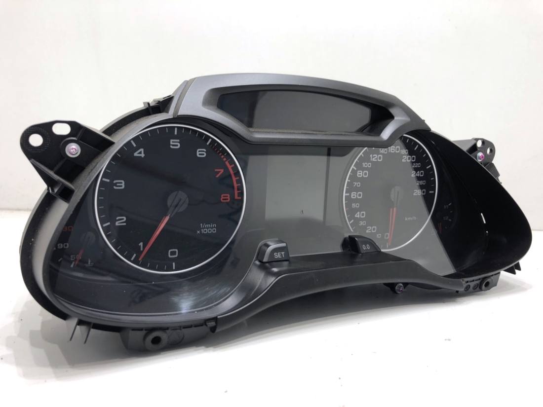 Щиток приладів Audi A4 B8 5550016205