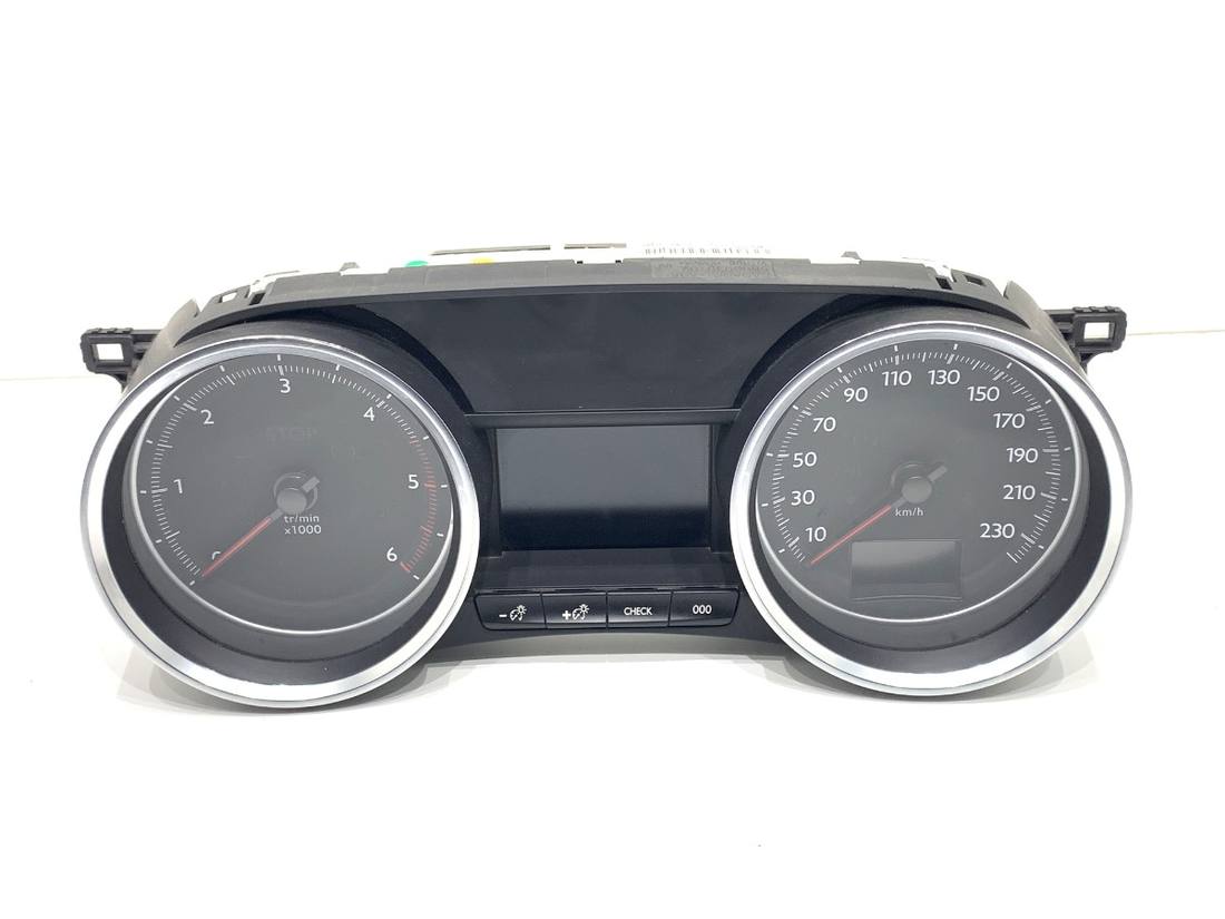 Щиток приборов Peugeot 508 9810078280