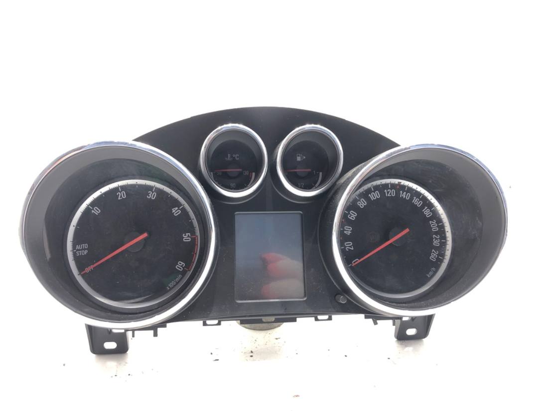 Щиток приладів Opel Astra J 13374948