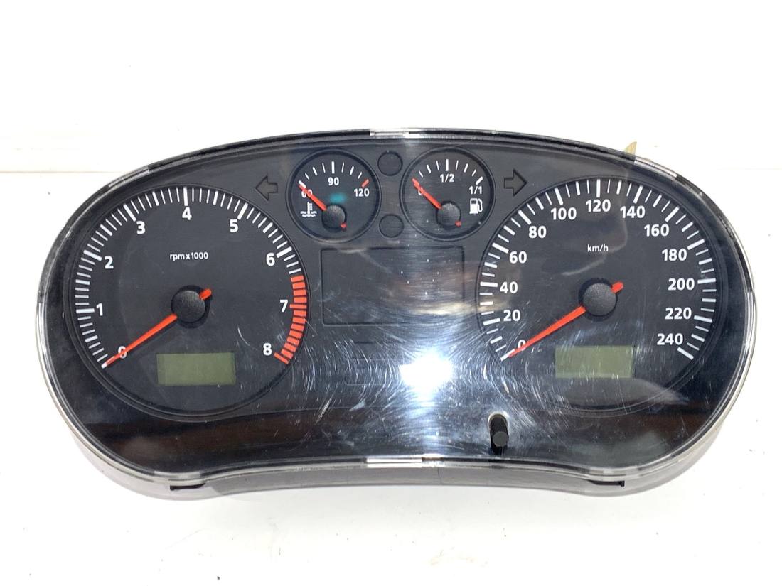 Щиток приладів Seat Leon 1M0920802AV
