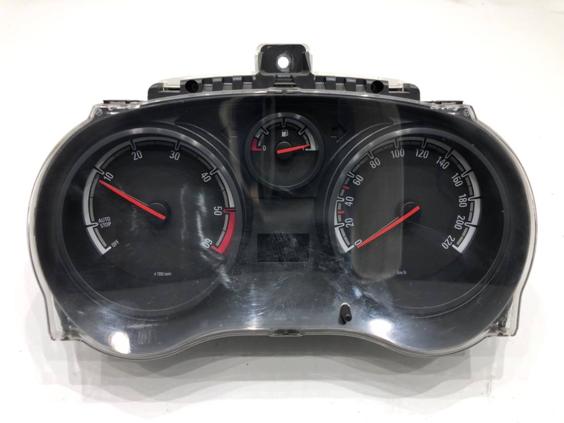Щиток приладів Opel Corsa D P0013369212