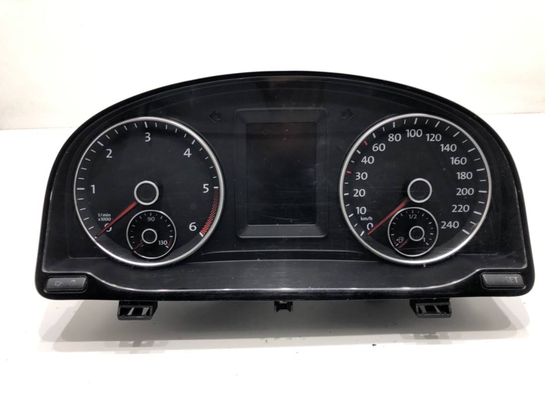 Щиток приладів Volkswagen Caddy 2K5920866C