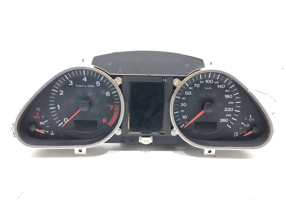 Щиток приборов Audi A6 C6 5550007301