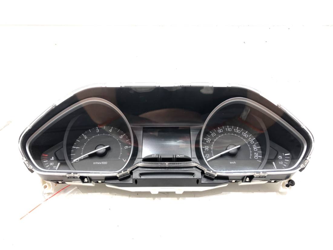 Щиток приладів Peugeot 208 9821126480