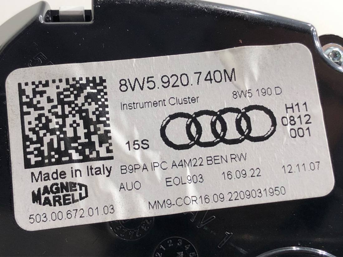 Щиток приладів Audi A4 B9 8W5920740M — фото деталі 4