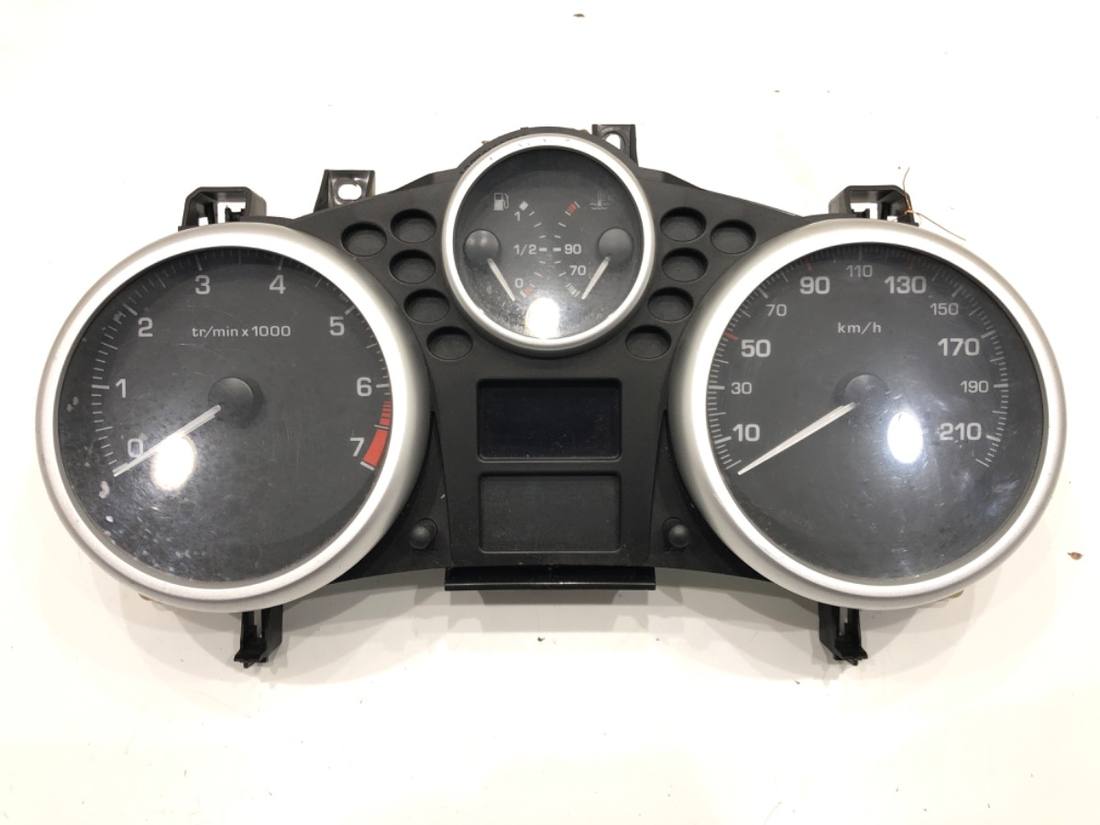 Щиток приладів Peugeot 207 9666898580