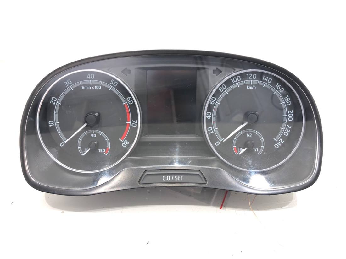 Щиток приборов Skoda Fabia 3 17101072