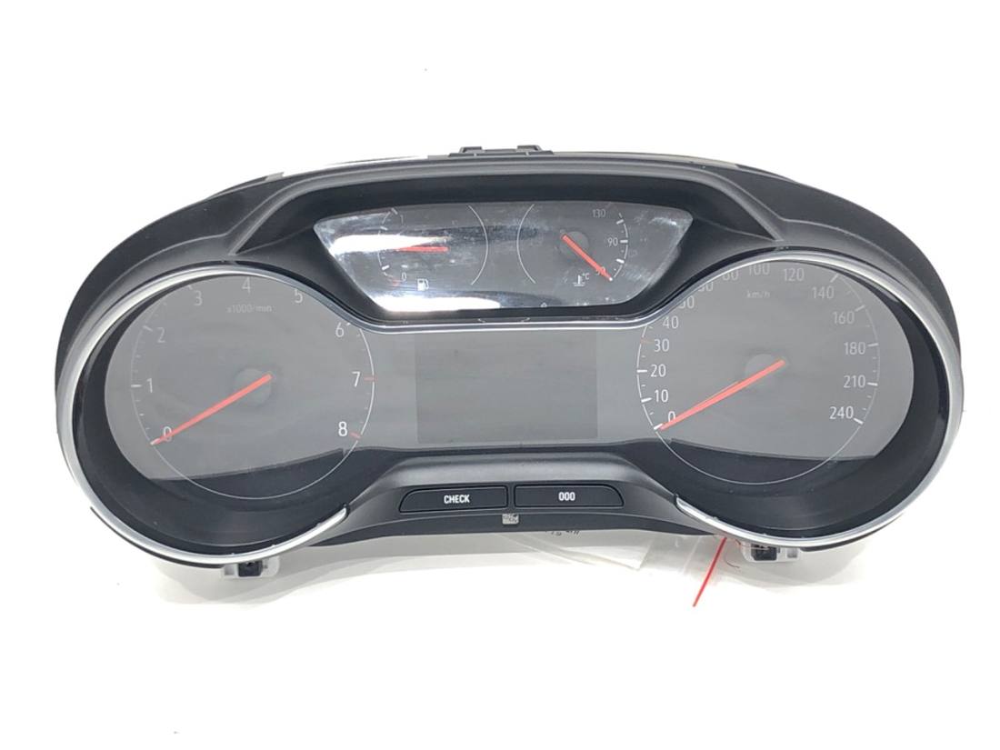 Щиток приборов Opel Grandland 9831138780