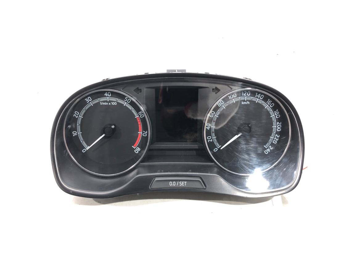 Щиток приладів Skoda Fabia 3 6V0920730E