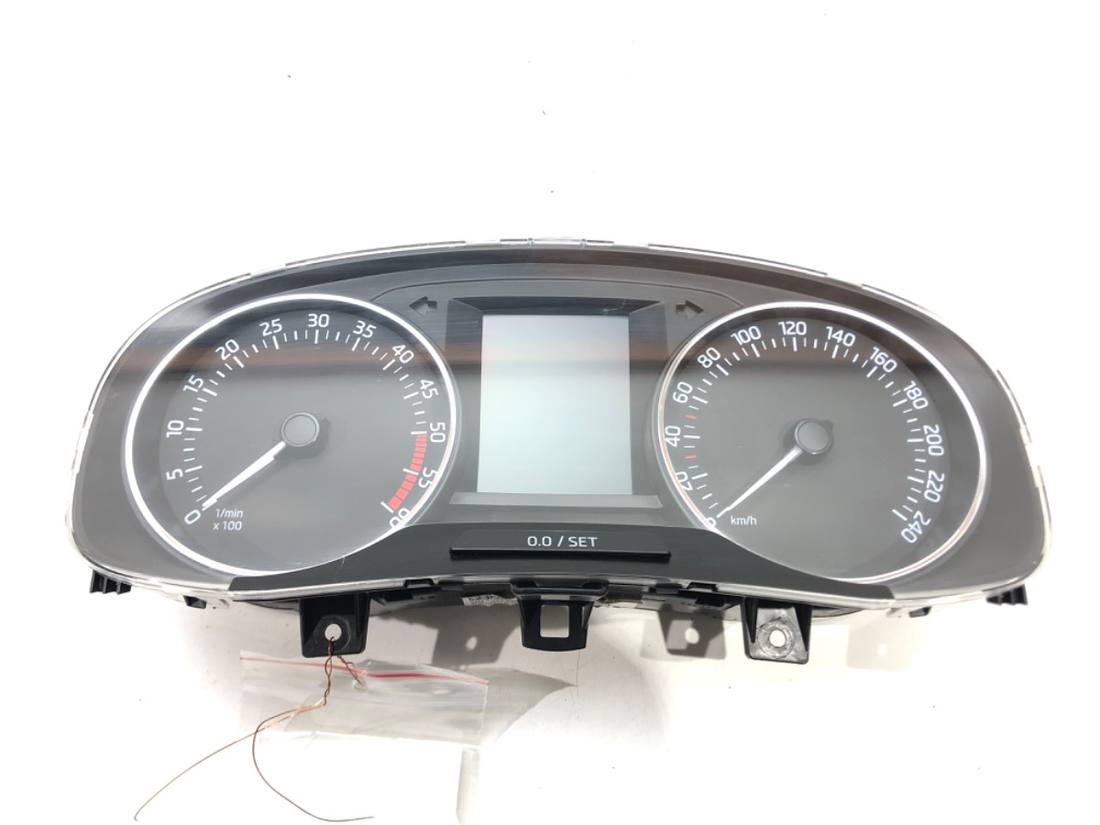 Щиток приборов Skoda Rapid 5JA920701A